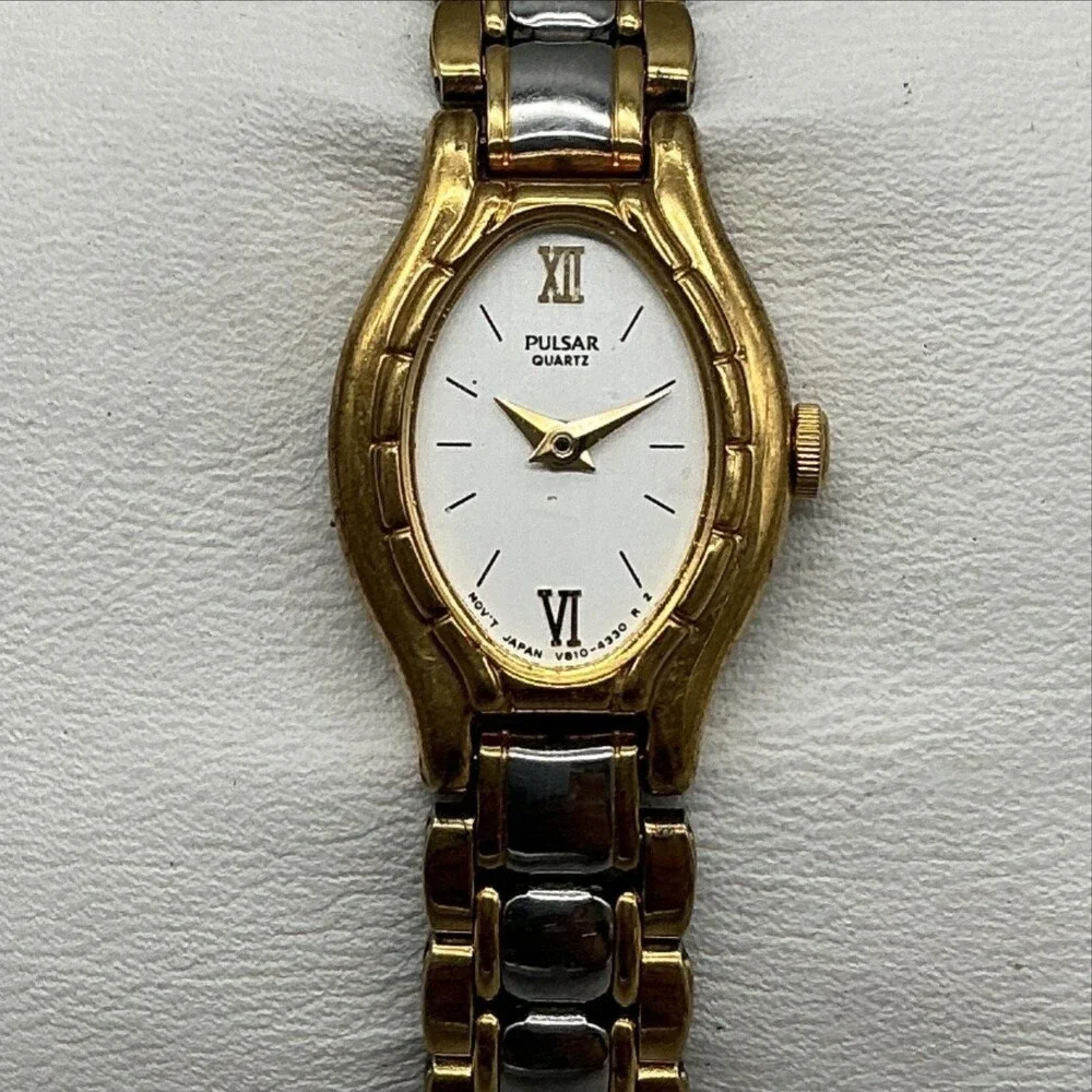 Pulsar Womens Watch 16mm White Dial Two Tone Bracelet V810-6040 Japan
